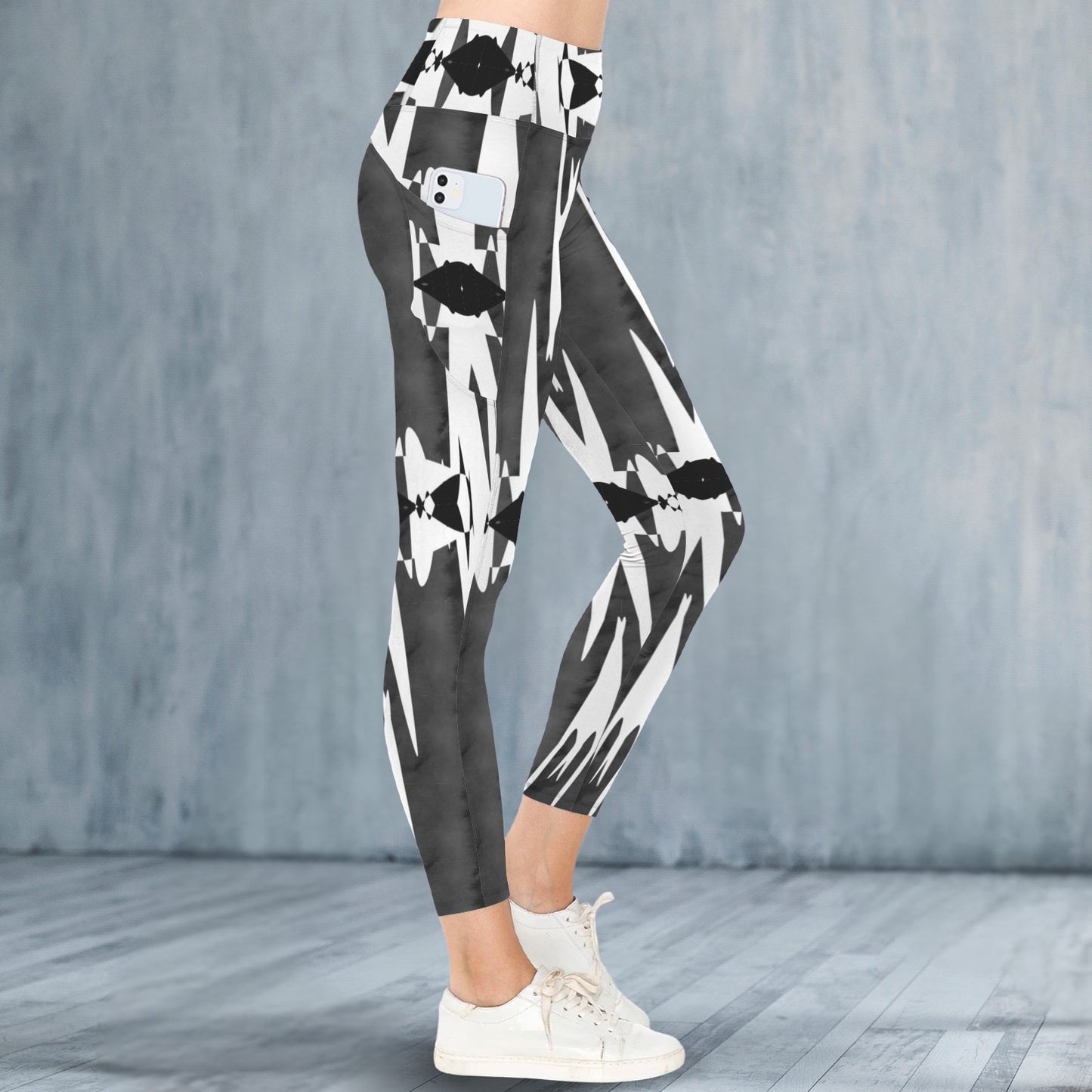 Black and White Strong - Leggings
